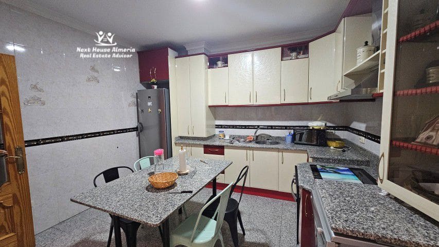 6 chambre Maison de Ville à vendre à Olula del Rio avec garage - 259 999 € (Ref: 9686240)