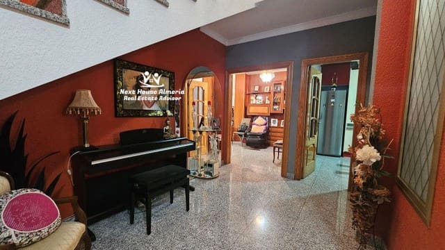 6 chambre Maison de Ville à vendre à Olula del Río - 259 999 € (Ref: 9686240)