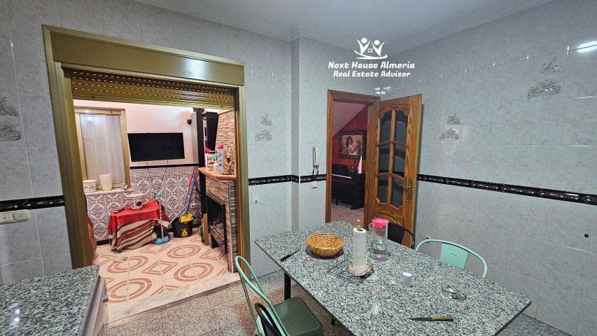 6 chambre Maison de Ville à vendre à Olula del Rio avec garage - 259 999 € (Ref: 9686240)