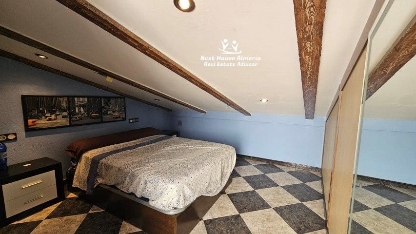 6 chambre Maison de Ville à vendre à Olula del Rio avec garage - 259 999 € (Ref: 9686240)