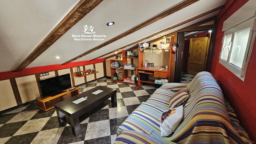 6 chambre Maison de Ville à vendre à Olula del Rio avec garage - 259 999 € (Ref: 9686240)