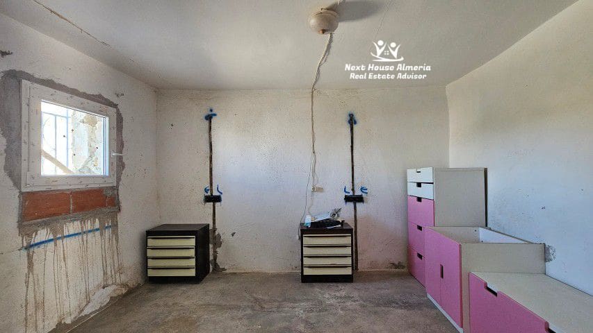 5 makuuhuone Maalaistalo myytävänä paikassa Santopetar - 119 950 € (Ref: 9690351)