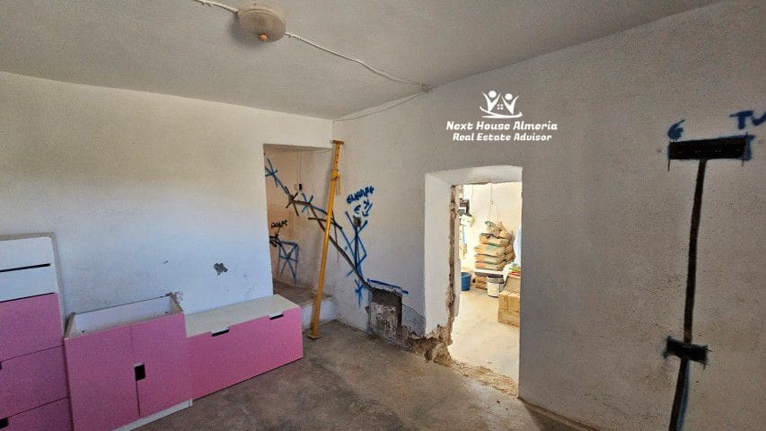 5 makuuhuone Maalaistalo myytävänä paikassa Santopetar - 119 950 € (Ref: 9690351)