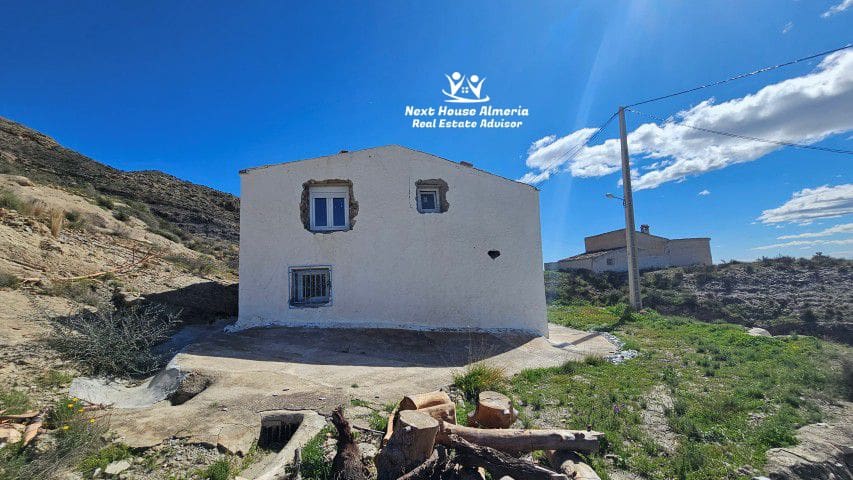 5 makuuhuone Maalaistalo myytävänä paikassa Santopetar - 119 950 € (Ref: 9690351)