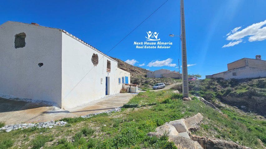 5 makuuhuone Maalaistalo myytävänä paikassa Santopetar - 119 950 € (Ref: 9690351)