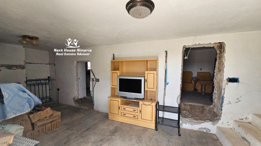 5 makuuhuone Maalaistalo myytävänä paikassa Santopetar - 119 950 € (Ref: 9690351)