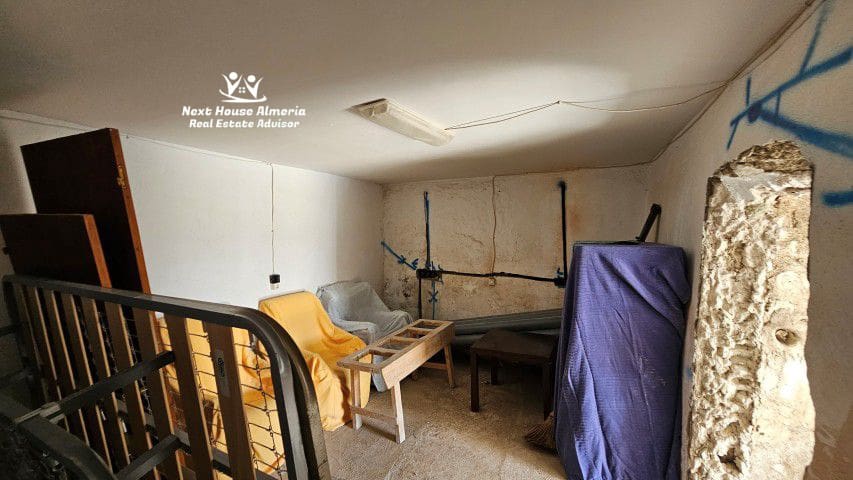 5 makuuhuone Maalaistalo myytävänä paikassa Santopetar - 119 950 € (Ref: 9690351)