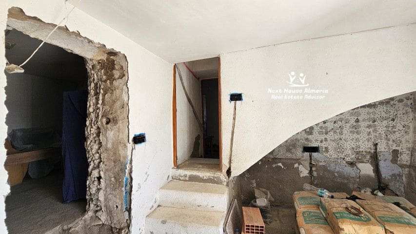 5 makuuhuone Maalaistalo myytävänä paikassa Santopetar - 119 950 € (Ref: 9690351)