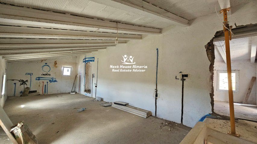 5 makuuhuone Maalaistalo myytävänä paikassa Santopetar - 119 950 € (Ref: 9690351)