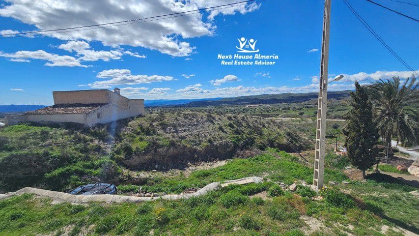 5 makuuhuone Maalaistalo myytävänä paikassa Santopetar - 119 950 € (Ref: 9690351)