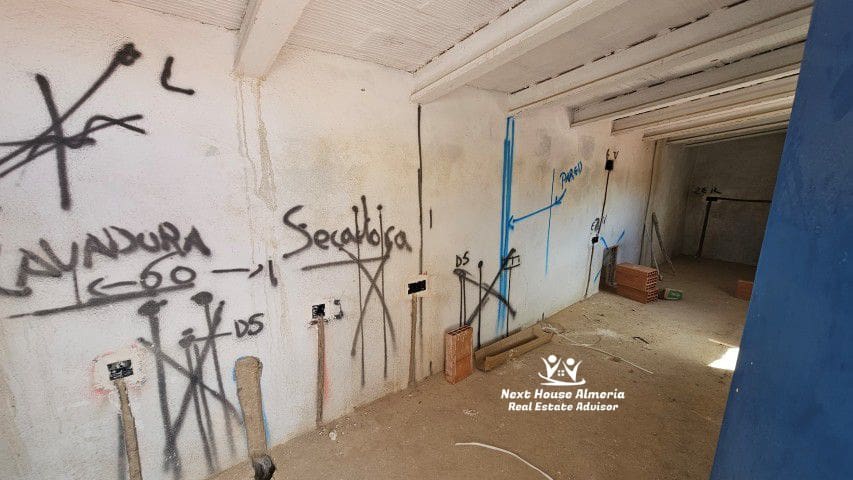 5 makuuhuone Maalaistalo myytävänä paikassa Santopetar - 119 950 € (Ref: 9690351)