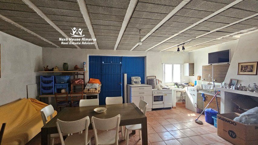 5 makuuhuone Maalaistalo myytävänä paikassa Santopetar - 119 950 € (Ref: 9690351)