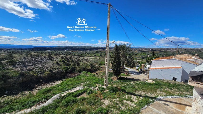 5 makuuhuone Maalaistalo myytävänä paikassa Santopetar - 119 950 € (Ref: 9690351)