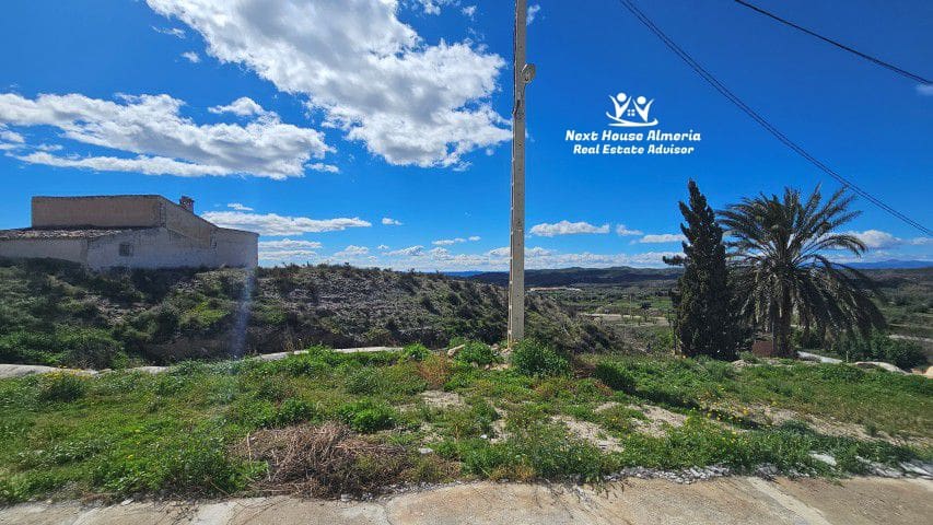 5 makuuhuone Maalaistalo myytävänä paikassa Santopetar - 119 950 € (Ref: 9690351)