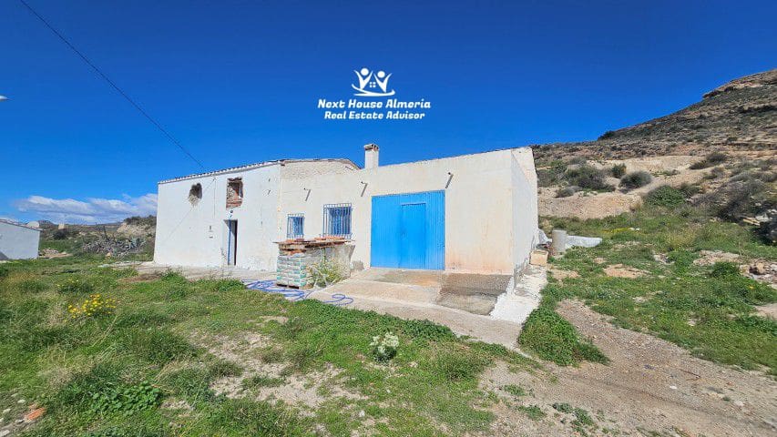 5 makuuhuone Maalaistalo myytävänä paikassa Santopetar - 119 950 € (Ref: 9690351)