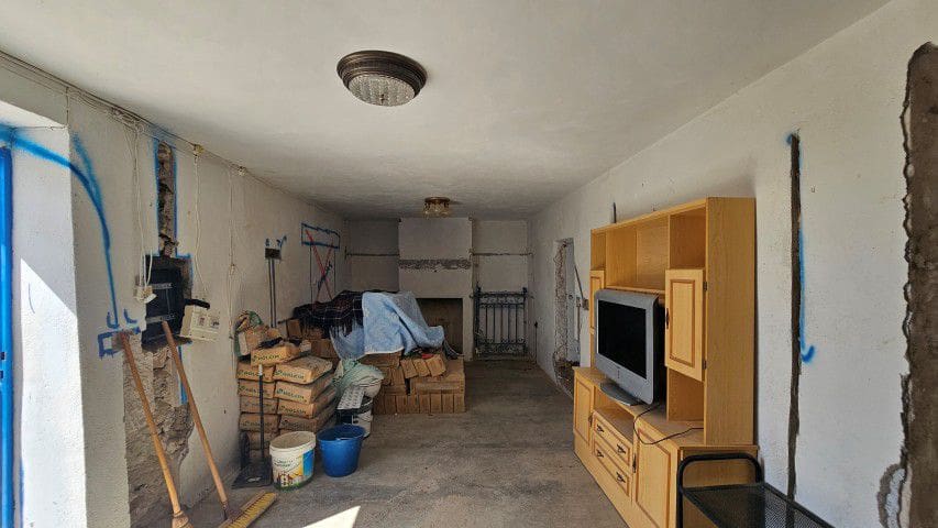 5 chambre Finca/Maison de Campagne à vendre à Santopetar - 119 950 € (Ref: 9690351)
