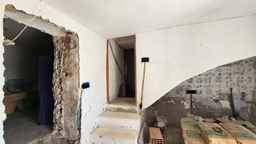 5 chambre Finca/Maison de Campagne à vendre à Santopetar - 119 950 € (Ref: 9690351)