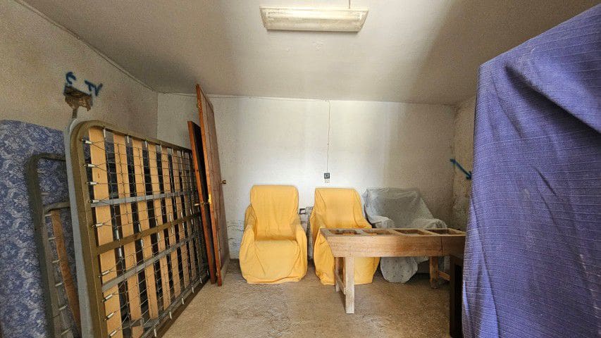 5 chambre Finca/Maison de Campagne à vendre à Santopetar - 119 950 € (Ref: 9690351)