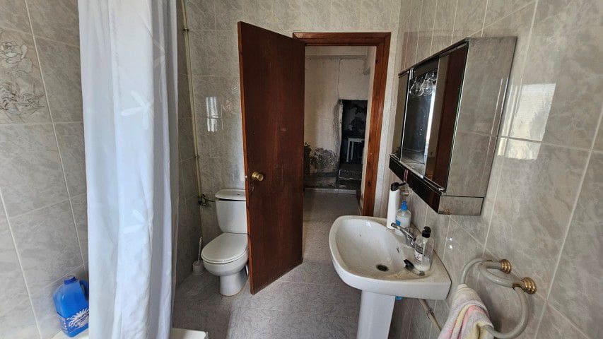 5 chambre Finca/Maison de Campagne à vendre à Santopetar - 119 950 € (Ref: 9690351)
