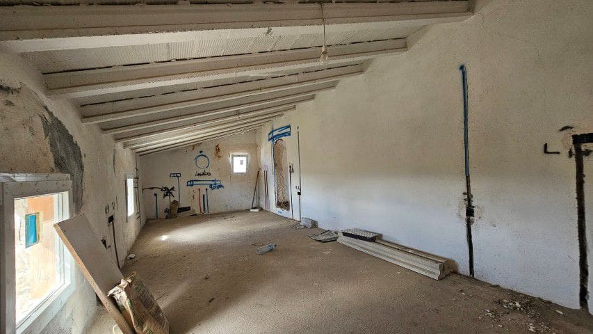 5 chambre Finca/Maison de Campagne à vendre à Santopetar - 119 950 € (Ref: 9690351)