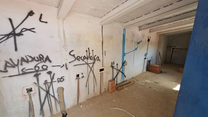 5 chambre Finca/Maison de Campagne à vendre à Santopetar - 119 950 € (Ref: 9690351)