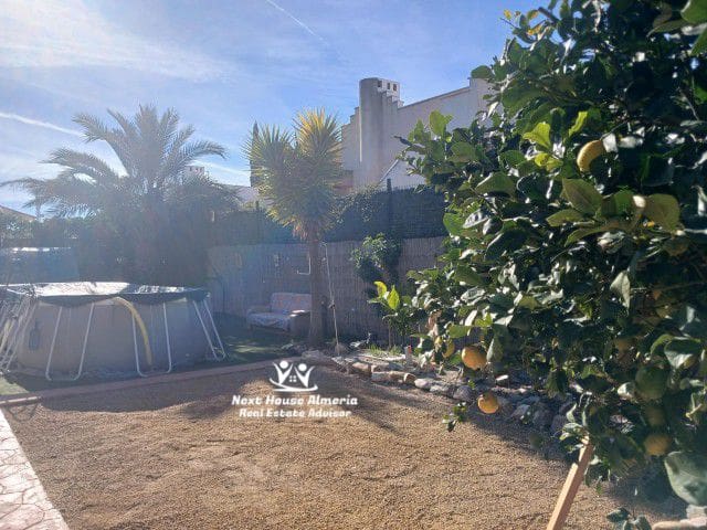 Chalet de 3 habitaciones en La Alfoquia, Zurgena en venta - 185.000 € (Ref: 9695129)