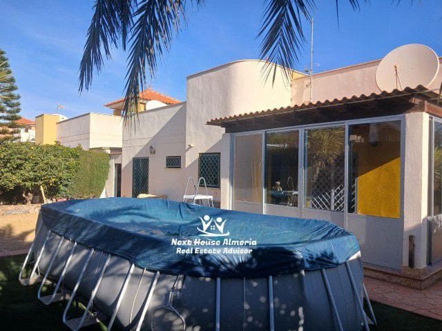 Chalet de 3 habitaciones en La Alfoquia, Zurgena en venta - 185.000 € (Ref: 9695129)