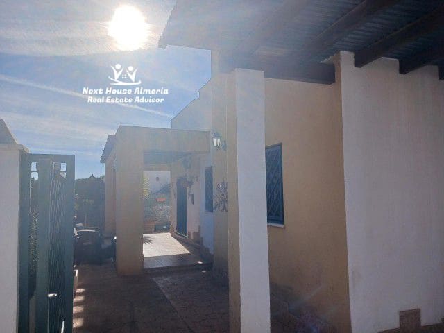 3 bedroom Villa for sale in La Alfoquia - € 185,000 (Ref: 9695129)