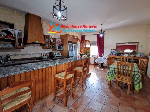 6 quarto Quinta/Casa Rural para venda em Los Gallardos com garagem - 390 000 € (Ref: 9711231)