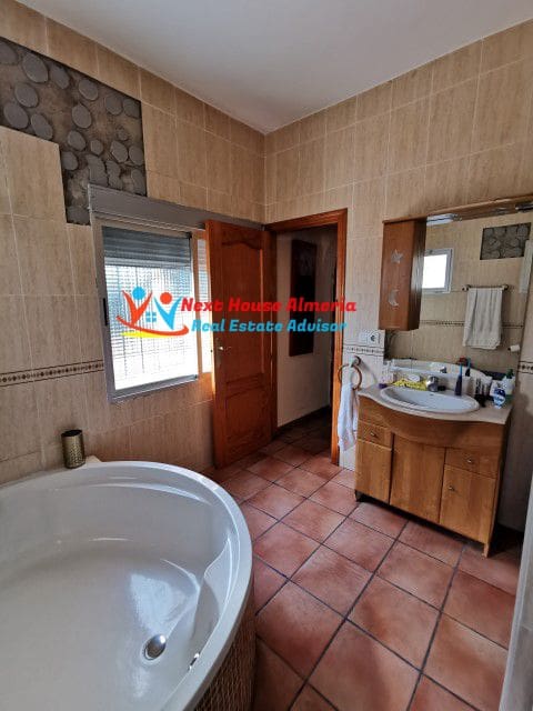 6 quarto Quinta/Casa Rural para venda em Los Gallardos com garagem - 390 000 € (Ref: 9711231)