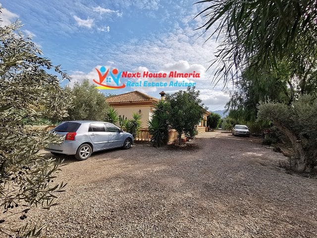 6 quarto Quinta/Casa Rural para venda em Los Gallardos com garagem - 390 000 € (Ref: 9711231)