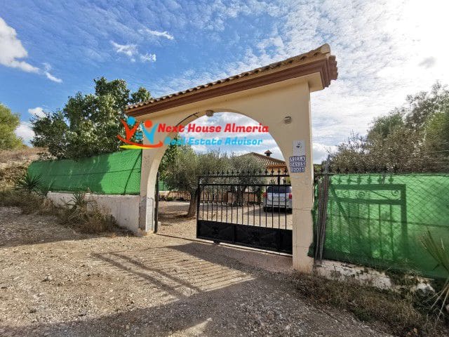 6 quarto Quinta/Casa Rural para venda em Los Gallardos com garagem - 390 000 € (Ref: 9711231)