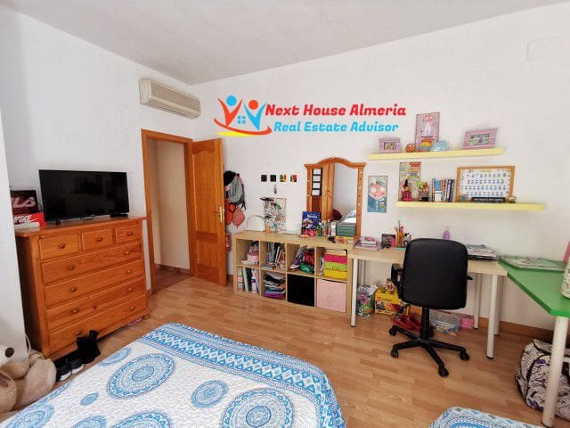 6 quarto Quinta/Casa Rural para venda em Los Gallardos com garagem - 390 000 € (Ref: 9711231)