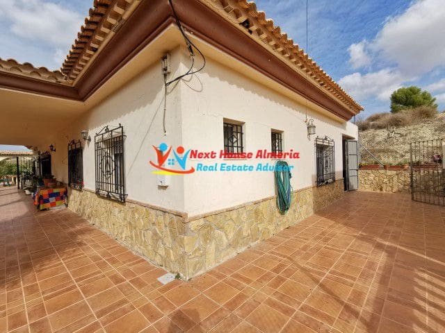 6 quarto Quinta/Casa Rural para venda em Los Gallardos com garagem - 390 000 € (Ref: 9711231)