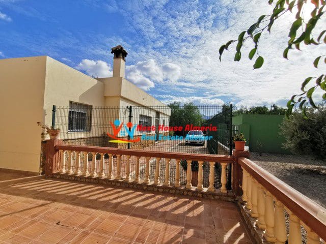 6 quarto Quinta/Casa Rural para venda em Los Gallardos com garagem - 390 000 € (Ref: 9711231)