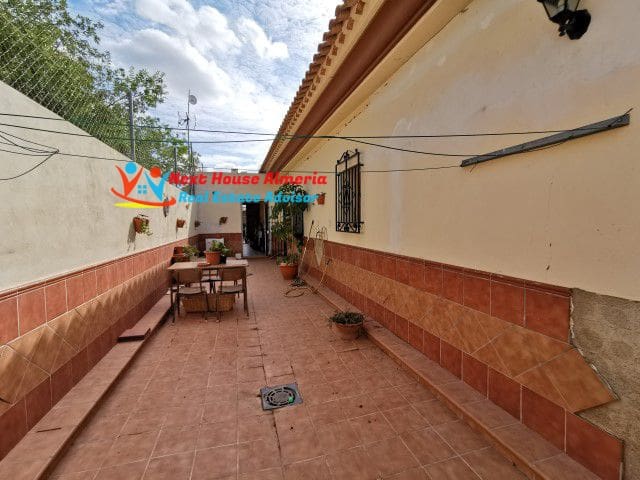 6 quarto Quinta/Casa Rural para venda em Los Gallardos com garagem - 390 000 € (Ref: 9711231)