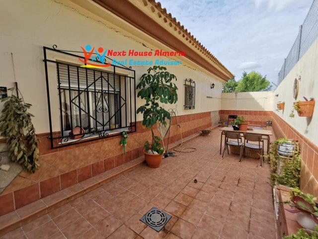 6 quarto Quinta/Casa Rural para venda em Los Gallardos com garagem - 390 000 € (Ref: 9711231)