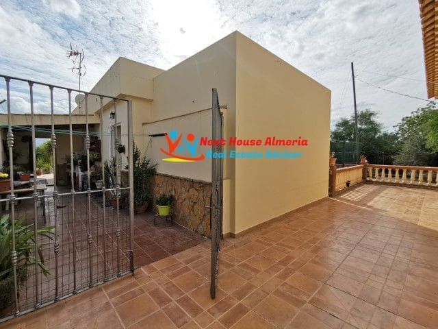6 quarto Quinta/Casa Rural para venda em Los Gallardos com garagem - 390 000 € (Ref: 9711231)