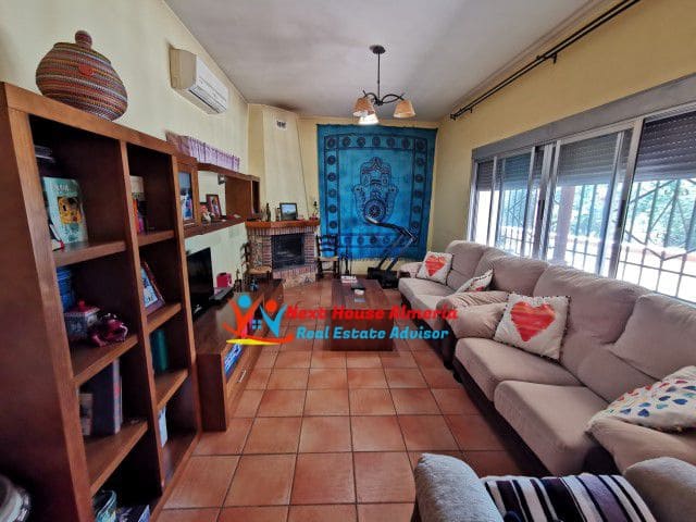 Finca/Casa Rural de 6 habitaciones en Los Gallardos en venta con garaje - 390.000 € (Ref: 9711231)