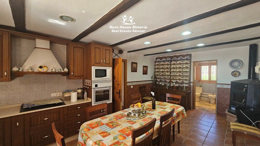 7 bedroom Finca/Country House for sale in La Parroquia with garage - € 425,000 (Ref: 9719736)