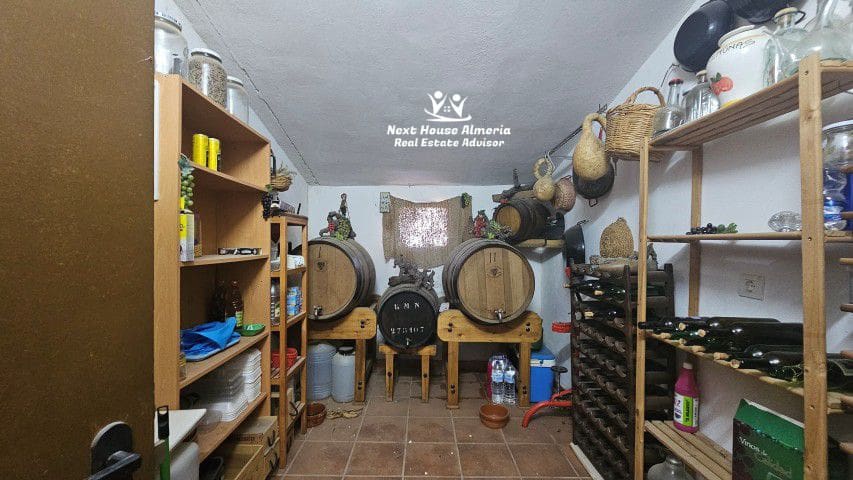 7 bedroom Finca/Country House for sale in La Parroquia with garage - € 425,000 (Ref: 9719736)