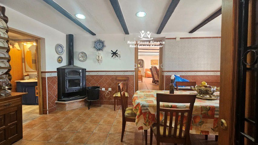 7 bedroom Finca/Country House for sale in La Parroquia with garage - € 425,000 (Ref: 9719736)