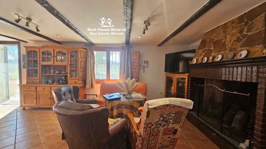 7 bedroom Finca/Country House for sale in La Parroquia with garage - € 425,000 (Ref: 9719736)