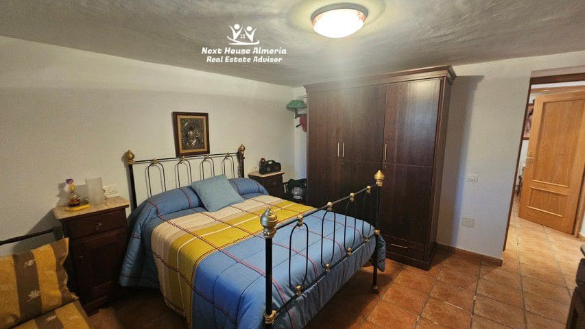 7 bedroom Finca/Country House for sale in La Parroquia with garage - € 425,000 (Ref: 9719736)