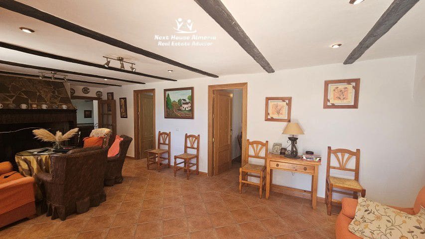 7 bedroom Finca/Country House for sale in La Parroquia with garage - € 425,000 (Ref: 9719736)