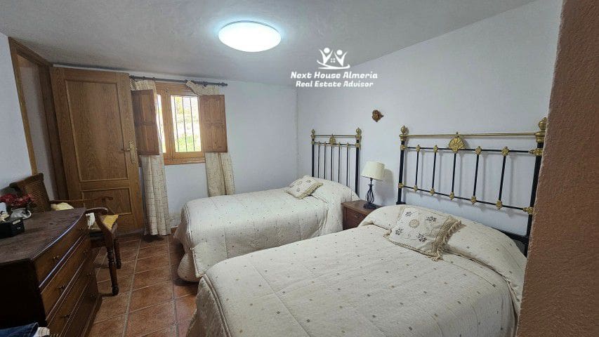 7 bedroom Finca/Country House for sale in La Parroquia with garage - € 425,000 (Ref: 9719736)