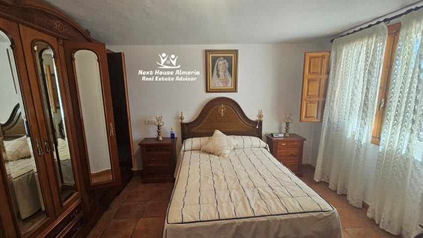 7 bedroom Finca/Country House for sale in La Parroquia with garage - € 425,000 (Ref: 9719736)