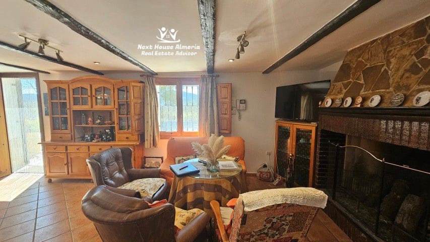 7 bedroom Finca/Country House for sale in La Parroquia with garage - € 425,000 (Ref: 9719736)