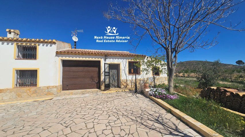 7 bedroom Finca/Country House for sale in La Parroquia with garage - € 425,000 (Ref: 9719736)