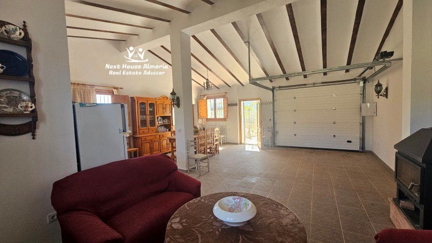 7 bedroom Finca/Country House for sale in La Parroquia with garage - € 425,000 (Ref: 9719736)